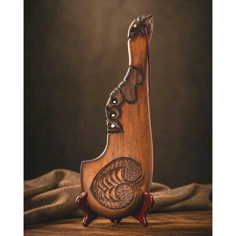 Vtg 1977 Maori Wahaika Patu Club Wood Hand Carved Paua Abalone Rotorua NZ 15.25"